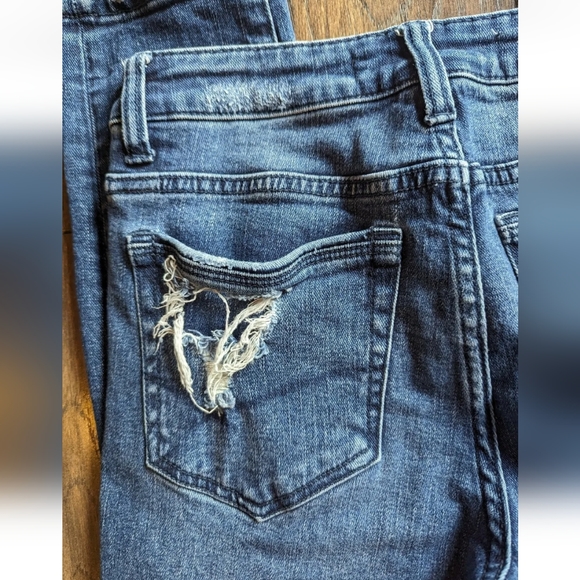 BKE Stella Mid Rise Slim Fit Ankle Skinny Jeans Womens Size 26 Distress Stretch. - Picture 9 of 15